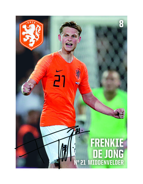 Collect Dutch soccer stars at Albert Heijn