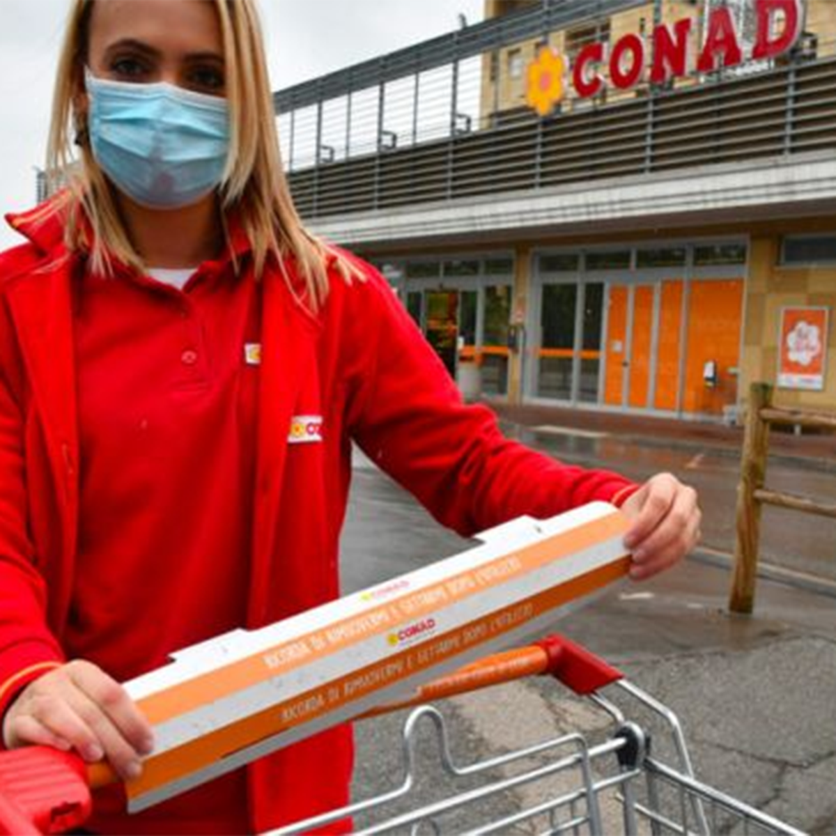 Conad tests recyclable handle&nbsp;covers for shopping carts