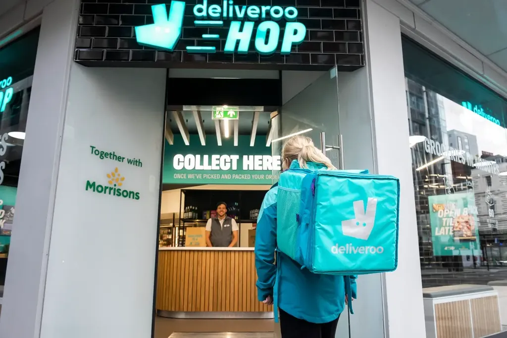 Deliveroo tweaks ‘dark store’ model to let grocery shoppers in the door