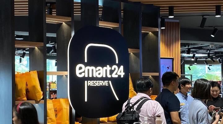 Emart24 opens its first store in Singapore