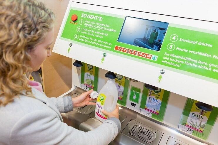 Interspar Austria experiments with organic detergents filling stations